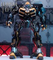 BMB Transformation MasterPiece BB02 BB-02 Bumblebe Oversize 28ซม. ภาพยนตร์โลหะผสมความมืด KO Action Figure หุ่นยนต์ Deformation ของเล่น