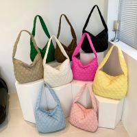 พร้อมส่ง-กระเป๋าสะพายไหล่ กระเป๋าถือ ลายตาราง สําหรับผู้หญิง ฮิตมาก #BAG012