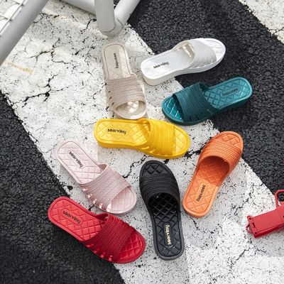 Summer sandals women wear thick bottom anti-slip network outside the red word procrastinates ms high-heeled wedge sponge bottom cool slippers foreign trade