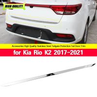 แถบประตูด้านหลังรถตกแต่งท้ายรถสำหรับ Kia Rio K2 2018 2019 2020 2021 Kx Aksesoris Salib