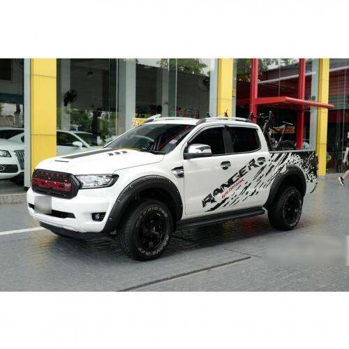 ชายบันได-กันรอยชายบันได-สคัพเพลท-รุ่น-ฟอร์ด-เรนเจอร์-ford-ranger-scuff-plate-chrom-black-for-ford-ranger-2012-2021-2012-2021-สีโครเมี่ยม-ขอบดำด้าน-4-ชิ้น