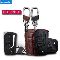 【XPS】Toyota Fortuner Innova Leather Car Key Case Cover Keychian Protection Car Key Shell Skin Bag Case For Toyota Vellfire 2010 Chr Estima Vellfire Altis Hilux Prado RAV4 CHR