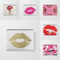 【CW】❉۩  Mouth Pattern Toiletries Storage Ladies