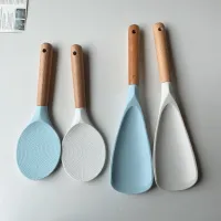 ทัพพีตักข้าว ซิลิโคน ด้ามไม้ ทับพีตักข้าว เครื่องครัว Rice Scoop Silicone Wooden Handle Rice Ladle Kitchenware