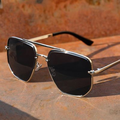 2022 Fashion Sunglasses Men Cool Driving Glasses Goggle Summer Metal Vintage Pilot Sun Glasses Punk Oculos De Sol Cycling Sunglasses