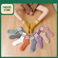 YNDVQO STORE แฟชั่น ตุ๊กตา ฤดูหนาวที่อบอุ่น อ่อนนุ่ม Stripe Sox ถุงเท้านอน สีลูกกวาด ถุงเท้ากำมะหยี่ปะการัง