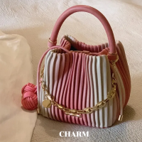 Charm รุ่น Spring เรียบหรู ลุคคุณหนู กระเป๋าสะพายข้างสีขมพูไล่โทนสี  กระเป๋าสะพายใบเล็ก กระเป๋าสะพายน่ารัก กระเป๋าสะพายข้างใบเล็ก