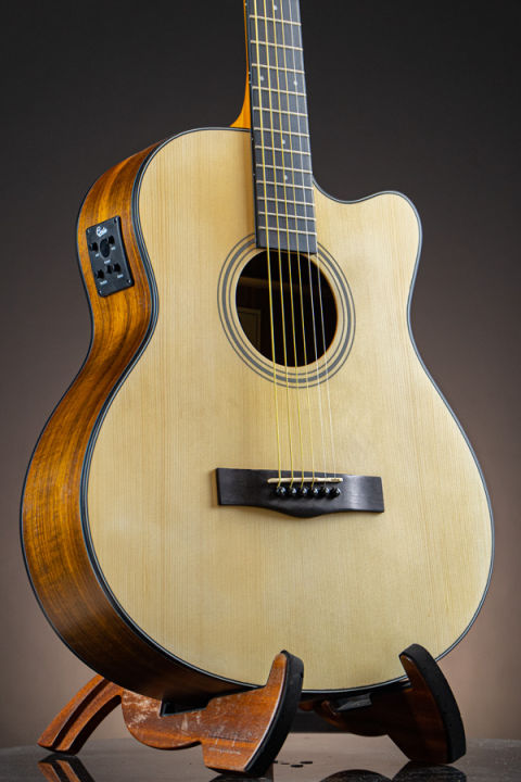 กีตาร์โปร่งไฟฟ้า-gusta-om2ce-ii-n-40-acoustic-electric-guitar