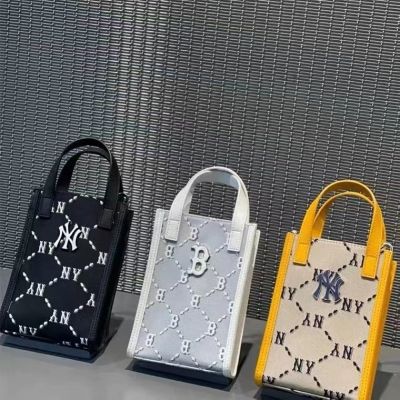 MLBˉ Official NY Trendy brand ML new crossbody bag printed full standard mini casual all-match commuter womens one-shoulder oblique tote bag