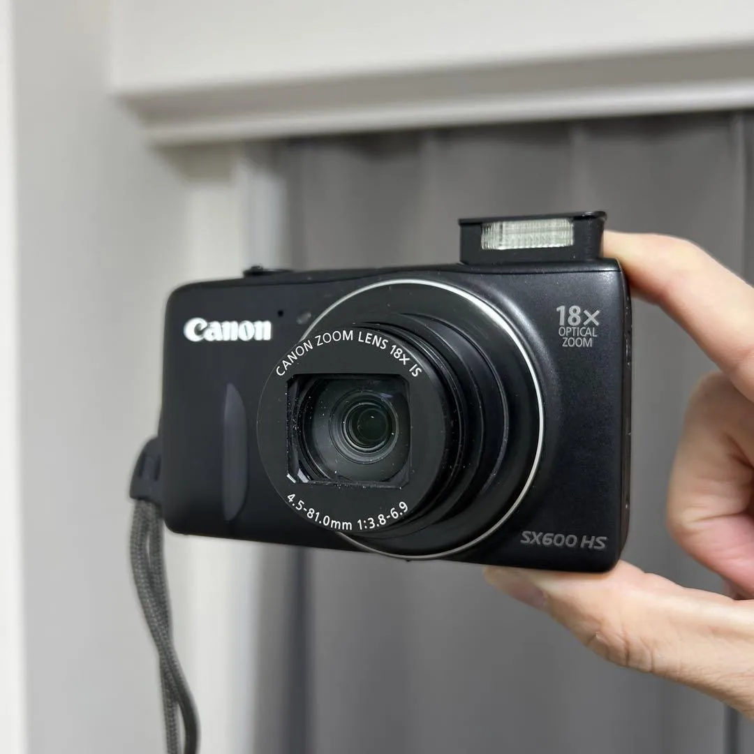 Máy ảnh Canon PowerShot SX600 HS (Made in Japan 16 Megapixel Wifi  Quay FullHD Mới 100%