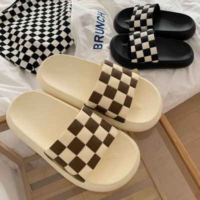 Four Seasons New Couple Fashion Sandals Non-slip Thick-soled Indoor Slippers Black and White Checkerboard Drag Household s
