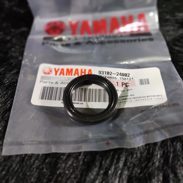 Yamaha Genuine Pulley Side Oil Seal Aerox V1 / Aerox V2 / Nmax V2