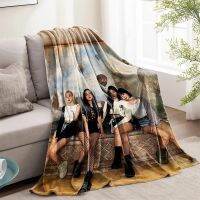 [High-end blanket] ผ้าห่มงีบหลับสำหรับตกแต่งโซฟาผ้าห่มสำหรับฤดูหนาวผ้าคลุมเตียงเคป็อปแบล็กพิงค์บนเตียงตกแต่งห้องนอนการตกแต่งบ้านโบโฮ