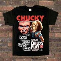 HOT [พร้อมส่ง] เสื้อยืดแขนสั้นพิมพ์ลาย Homage Tees Chucky Tee Tribute สําหรับปาร์ตี้ฮาโลวีน เสื้อยืดผ้าฝ้ายแท้