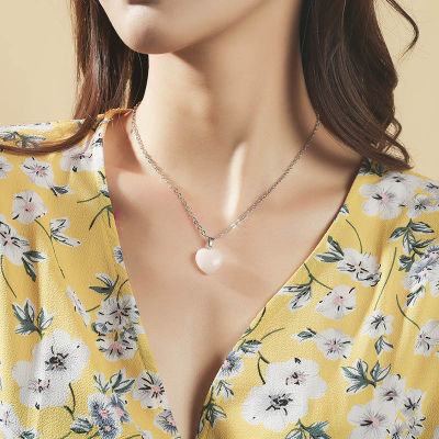 Fashion And Elegance Unisex Alloy Material Natural Stone Pendant Metal Chain Heart-shaped Necklace Pendant