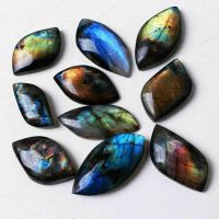 AJOQNU 1PC Gift Decoration Craft Irregular Shape Natural Labradorite Moonstone Pendants Healing Stone Mineral Specimen