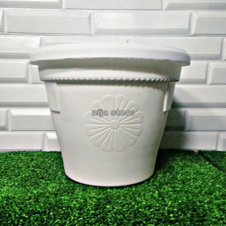 SAIZ BESAR Pasu Bunga Putih Pasu Bunga Plastik Putih Bercorak Bunga