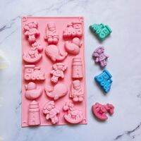 【lz】✉﹍✆  Trojan trem Feliz Amor Meninos e Meninas Silicone Fudge Cake Mold Chocolate Candy Ice Mold Bolo Decoração Baking Tools Soap Mould