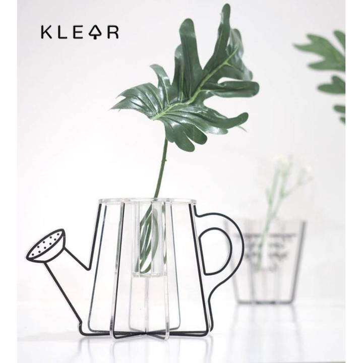 klearobject-our-garden-caring-vase-แจกันดอกไม้-แจกันอะคริลิค-รูปทรงบัวรดน้ำ-แจกัน-แจกันใส่ดอกไม้-แจกันแปลกใหม่-แจกันดีไซต์เก๋ๆ-แจกันมินิมอล-มินิมอล