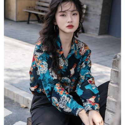 เสื้อผู้หญิงฤดูใบไม้ร่วงสไตล์ฮ่องกงย้อนยุคแฟชั่นการออกแบบหลวมแขนยาวพิมพ์เสื้อ2022ท็อปส์ใหม่