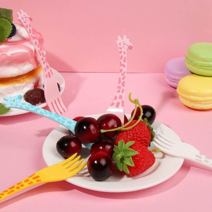 10-12pcs-set-giraffe-fruit-fork-mini-cartoon-children-snack-cake-dessert-plastic-fruit-pick-toothpick-salad-kids-tableware-decor