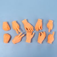 2pcs Funny Mini Hands Puppets Creative Tiny Finger Fidget Toys Small Hand Adult Kid Novelty Toys Halloween Gift