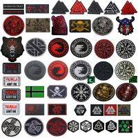 【YF】❡  Infrared Reflective Wolf Embroidered Patches Appliqued Emblem Compass Rubber Embroidery