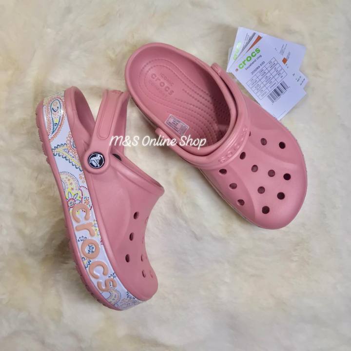 รองเท้า-crocs-ผู้หญิงใหม่ล่าสุด-รองเท้าเพื่อสุขภาพ-ใส่สบายเท้า-ลดราคา