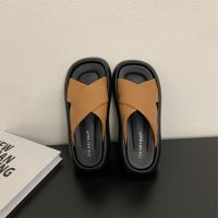 【July】 Cross-strap thick-soled slippers womens summer outer 2023 new Korean French style retro fashion sandals