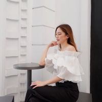 Mimi Jones (มีมี่ โจนส์) - Stella Off Shoulder Top