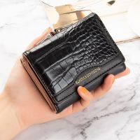 Crocodile Pattern Women Wallet Small Pu Leather Women Purse Short Brand Designer Female Coin Purse Cute Lock Girl Wallet