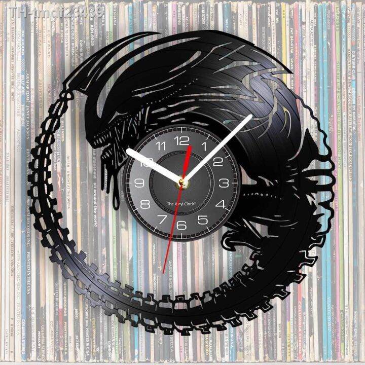 wall-extra-terrestrial-decoration-lovers-sci-fi-alien-silent-clocks-vinyl