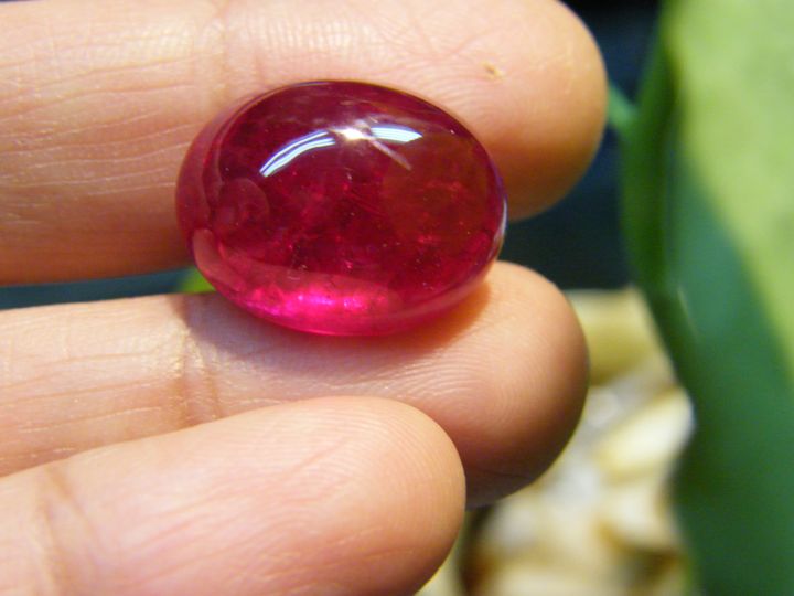 พลอย-ทับทิม-รูบี้-ของเทียม-สีแดง-รูปไข่-หลังเบี้ย-ผ่านการเผา16x20-มม-1เม็ด-34-กะรัต-lab-made-gemstone-oval-16x20-mm-weight-34-carats-1-piece