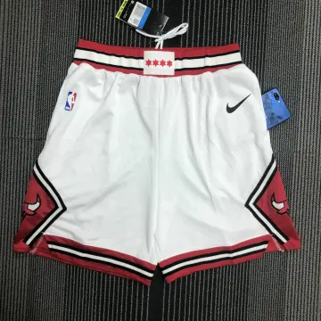 Shop Nba Men Chicago Bulls Shorts White with great discounts and