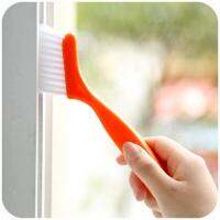 XHLXH 2 in 1 Random Color Hanging Hole Design Remove Dust Ease of Use Long Handle Slot Corner Dust Spatula Clean Gadgets Cleaning Brush Grooved Brush
