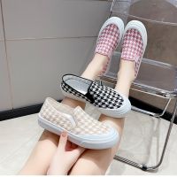 พร้อมส่ง NEW Casual Flat Shoes Slip-on รองเท้าลำลองผู้หญิง รองเท้าแฟชั่นสลิปออน บัดดี้งานปัก(ชิโนริ) ไซส์ 36-40