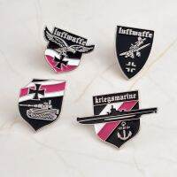 Luftwaffe Air Force Kriegsmarine Navy รถถังเยอรมัน Pin Eagle สัญลักษณ์ที่มีประสิทธิภาพ WW2 WW1เข็มกลัดสีดำ Badge วัฒนธรรมคนรักของขวัญ