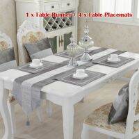 【small stationery】    ModernVelvet Table 4 Dining Placemats TablematsWedding Party Decoration NO CUSHION COVER