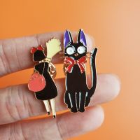 2Pcs/Lot Kikis Delivery Service Brooch Miyazaki Hayao Anime clothes accessories Japanese classic cartoon cute metal pin badge Fashion Brooches Pins