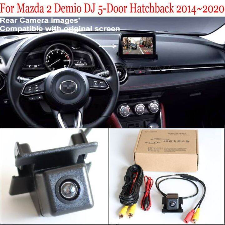 mazda 2 reverse camera