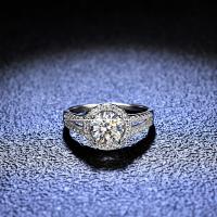 （HOT) แหวนหนึ่งกะรัตความร่วมมือสดแหวนเพชร Mosan V กระเป๋าทรงกลม 25 แหวนเงินแท้รุ่นผู้หญิงฝังเพชร