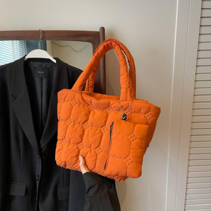 กระเป๋าจุของได้มากนักช้อปผู้หญิงอ้วนกระเป๋าเบาะน้ำหนักเบาพร้อมถุงแบบแขวนเล็กๆ