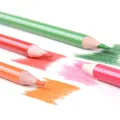 Thai ONLY 160/120/72/48 สีมืออาชีพสีน้ำมันดินสอชุดศิลปินภาพวาดร่างไม้ดินสอสีโรงเรียนอุปกรณ์ศิลปะ. 