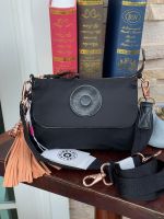 กระเป๋าสะพาย Kipling Etka Small Shoulder Bag เป็นกระเป๋าถือหลากสไตล์ที่ดูมหัศจรรย์ ดูเนี้ยบ