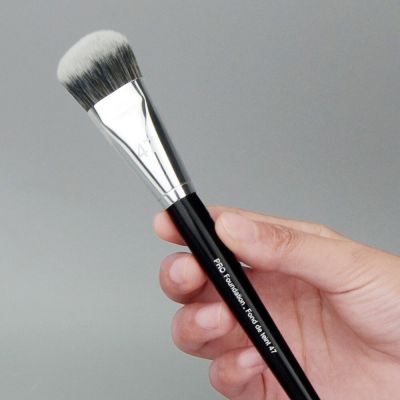Professional Foundation Brush 47 Broom Head Liquid Foundation Shadow Repairing Brushes Women Face Base Makeup Beauty Tools Makeup Brushes Sets