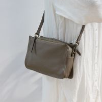 ♞✚♧ Women 39;s Bag First Layer Cowhide Small Bag Shoulder Bag Japanese Style Simple Messenger Bag