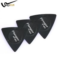 Multifunction Triangle Guitar Picks 1.0 0.75 0.5mm Thickness 3 in 1 Antislip Straws Guitar Pick for Acoustic Electric Guitar