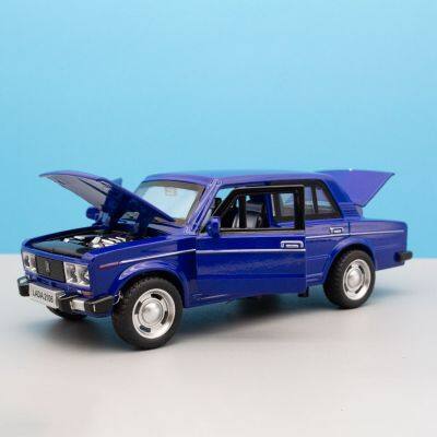 1/32 Alloy LADA 2106 Toy Car Model Classic Metal Die-casting Sound Light Pull Back Toys Vehicle For Collection Kids Gift