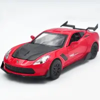 คอร์เวทท์ Z06รถสปอร์ตอัลลอยดายโมเดลเหล็กหล่อจำลองโมเดลรถของเล่นเก็บเสียงและแสง