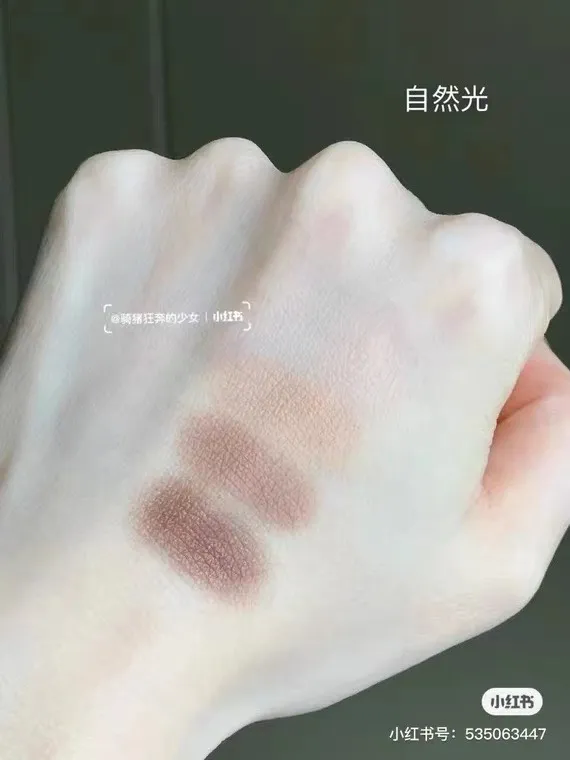 100% Authentic】 Burberry 4-color Eyeshadow Matte Earth 02 Mocha Mocha Out  of StockChăm sóc da Làm đẹp Trang điểm 